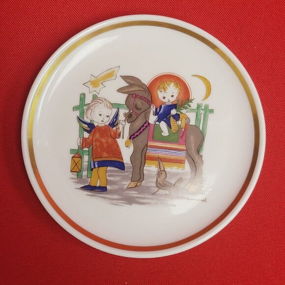 Schmid Berta Hummel Museum Miniature Plate Collection 1975 - Picture 5 of 9